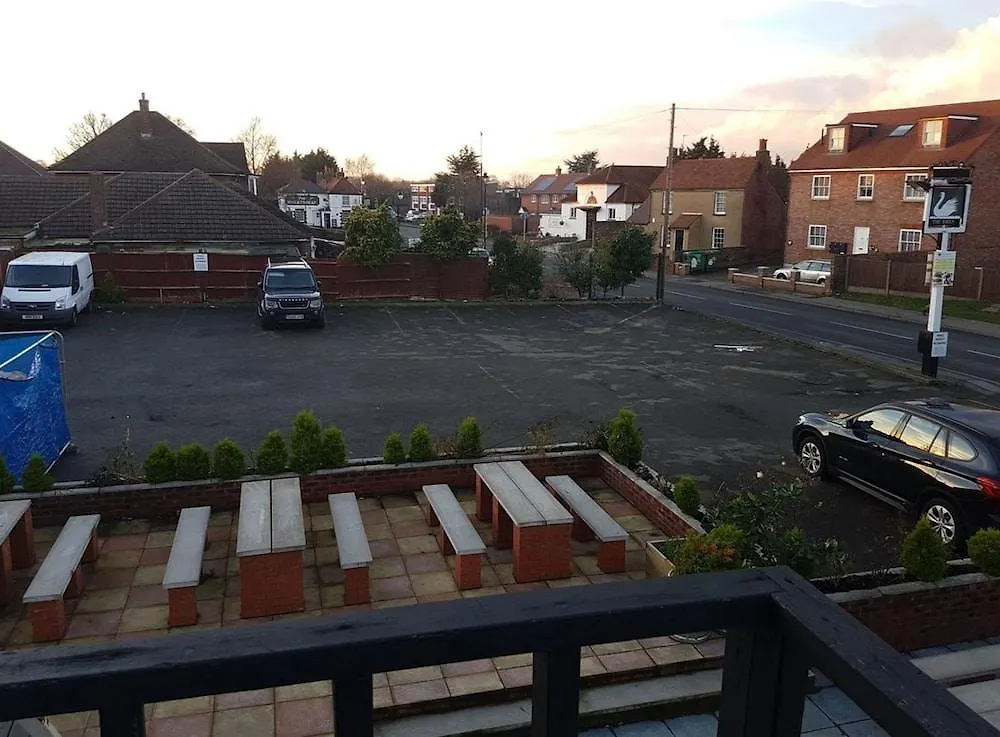 Swan Inn, Heathrow Airport Stanwell