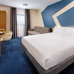 Ibis Budget London Heathrow Terminal 5 *** Hillingdon