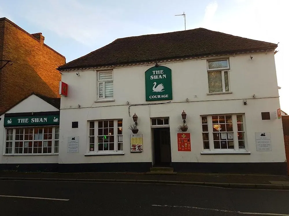Swan Inn, Heathrow Airport スタンウェル 2*,